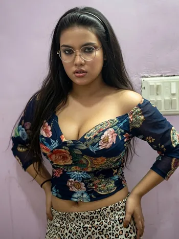 escorts in Kolkata